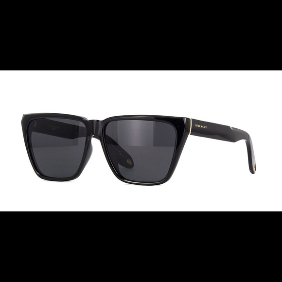 Givenchy Accessories - Givenchy GV 7002/S Sunglasses